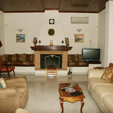 Tatil Evi Vlichos Amarynthos