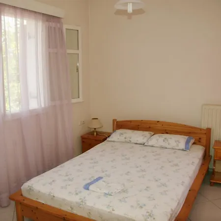 Vlichos Holiday home *
