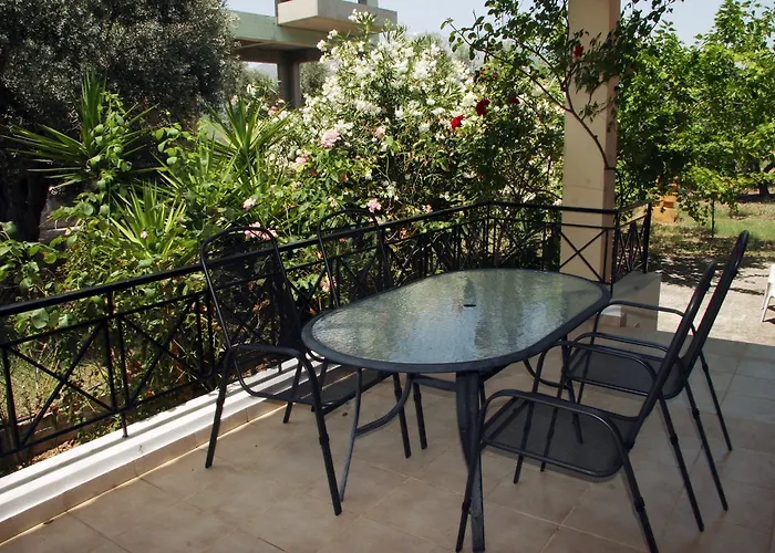 Tatil Evi Vlichos Amarynthos