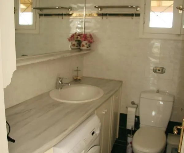 Tatil Evi Vlichos Amarynthos