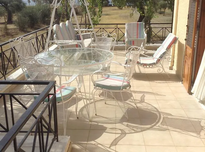 Vlichos Tatil Evi Amarynthos